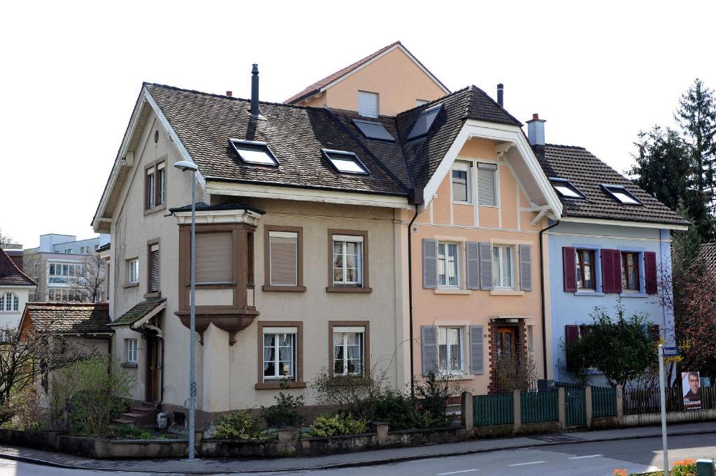Niros Bed & Breakfast Birsfelden Exterior photo